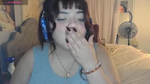 Snapshot of viennavisabelle chatting on September 28, 3:04 am viennavisabelle online show from September 28, 3:04 am