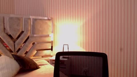 Violeta online show from January 22, 1:42 am