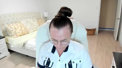 Ukrainian-woman online show from September 16, 2:20 pm