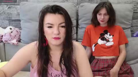Snapshot of vika_loves_you chatting on September 29, 2:10 am follow my fansly online show from September 29, 2:10 am