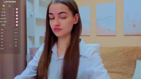 vikiberry online show from October 14, 10:29 am