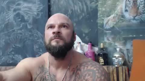 Snapshot of viking_me chatting on September 29, 6:51 pm viking online show from September 29, 6:51 pm