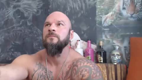 Snapshot of viking_me chatting on September 23, 10:31 am viking online show from September 23, 10:31 am
