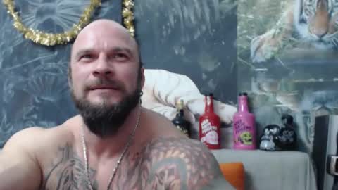 viking online show from February 10, 7:28 pm