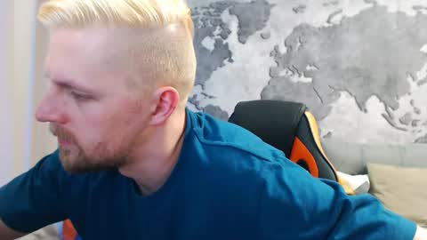 vikingchrisss online show from January 25, 2:03 pm