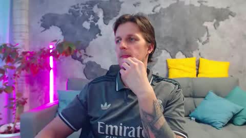 vikingchrisss online show from March 15, 10:18 am