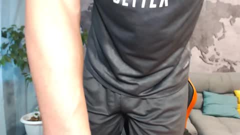 vikingchrisss online show from November 1, 11:09 am