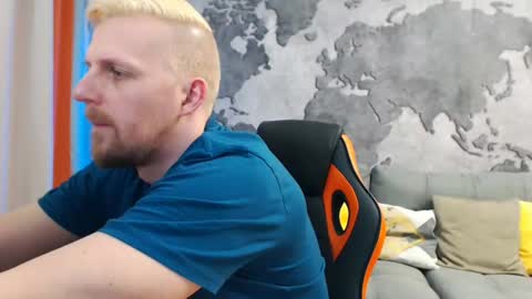 vikingchrisss online show from January 25, 11:02 am