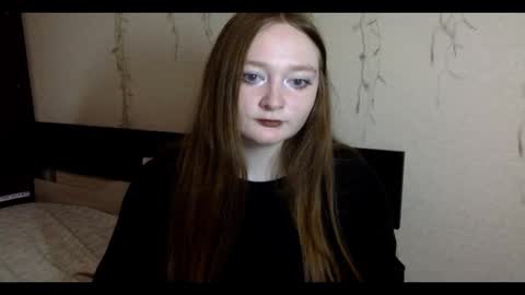 vikippink online show from October 10, 11:05 am