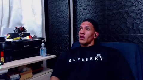 Viktor Herrera online show from March 8, 4:23 am