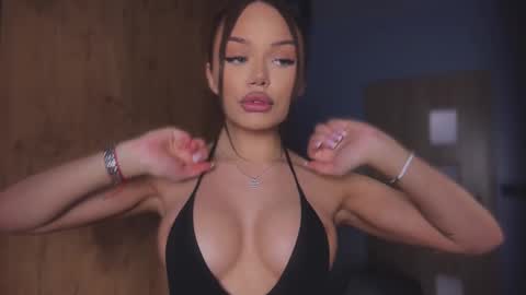 Viktoria www online show from February 18, 8:19 pm