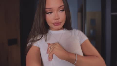 Viktoria www online show from April 16, 9:39 pm