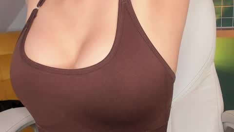 Victoria online show from March 31, 12:55 am