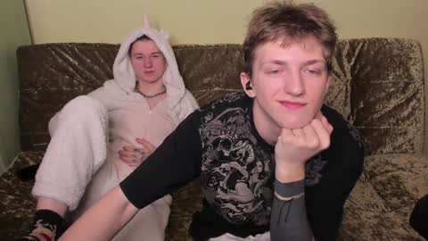 Dimoooooon online show from February 7, 10:30 pm