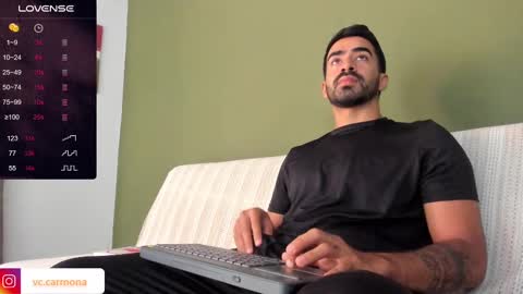 Snapshot of vince_colin chatting on September 30, 1:21 pm VINCE online show from September 30, 1:21 pm