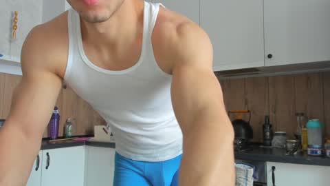 Snapshot of vincent_o chatting on February 2, 9:40 am Vincent. uncut 18cm online show from February 2, 9:40 am