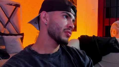 Vincent online show from April 7, 5:53 am