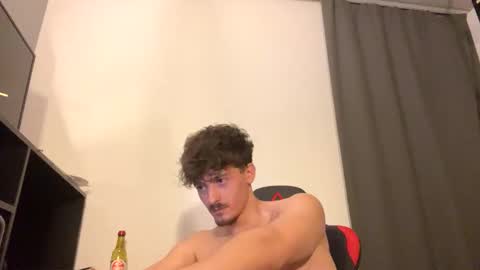 vincentprice69 online show from March 2, 5:01 am