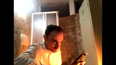 Snapshot of vinmin90 chatting on September 21, 10:14 pm Zenith online show from September 21, 10:14 pm