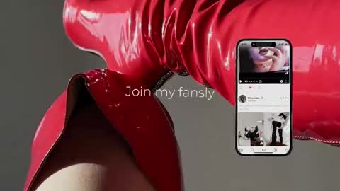 Diva Silvia online show from November 22, 6:06 pm