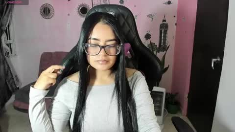 Daniela online show from October 3, 7:27 am