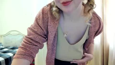 viodetta online show from February 25, 2:20 pm