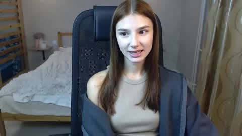 Snapshot of violaberry__ chatting on September 29, 5:17 am violaberry__ online show from September 29, 5:17 am