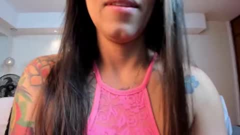 Snapshot of violeet_scott chatting on September 24, 10:55 am Violett Everyday From 0530 to 1430 Col Time online show from September 24, 10:55 am