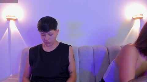 Snapshot of violet_casper_ chatting on September 29, 5:17 am Violet and Casper online show from September 29, 5:17 am