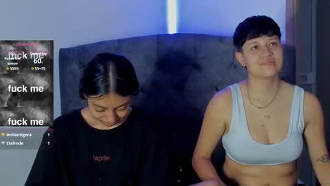 Snapshot of violet_casper_ chatting on February 25, 1:53 pm Violet and Casper online show from February 25, 1:53 pm