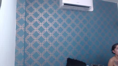 Violeta  online show from January 18, 1:30 am