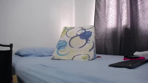 VIOLETA SORACHI  online show from September 21, 8:46 pm