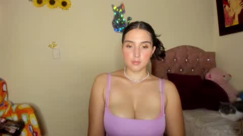 Jimena online show from September 19, 7:06 pm