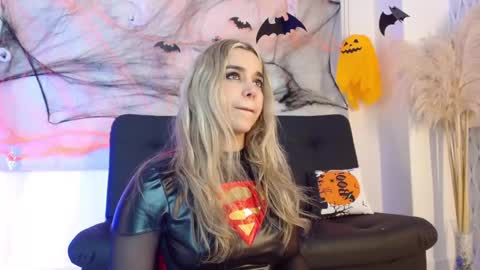 Violeta online show from October 22, 6:09 pm