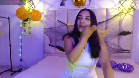 violetsweet_cs online show from October 23, 5:25 pm