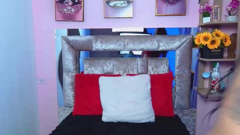 Violeta froz online show from December 5, 9:12 pm