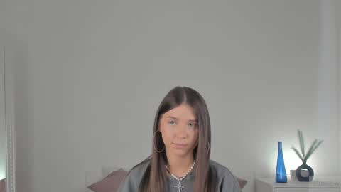 violetta_finch online show from February 27, 10:22 am