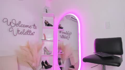 violetta_pretty online show from March 28, 10:44 pm