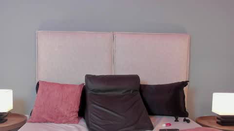 violetta_queeen online show from April 1, 1:41 pm