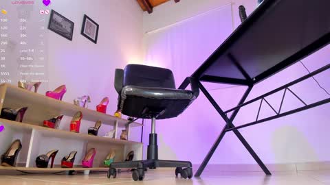 CALL ME TATIANA online show from February 8, 8:21 pm