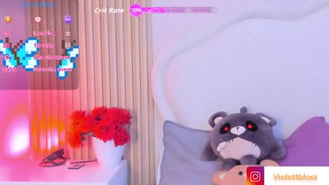 Snapshot of violettbloss chatting on September 18, 4:05 am Violeta online show from September 18, 4:05 am