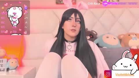 Snapshot of violettbloss chatting on September 25, 3:57 am Violeta online show from September 25, 3:57 am