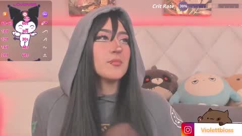 Snapshot of violettbloss chatting on October 16, 4:23 am Violeta online show from October 16, 4:23 am