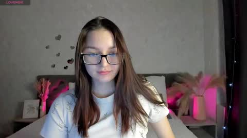 Snapshot of violla_shake chatting on October 17, 10:14 pm Violla online show from October 17, 10:14 pm