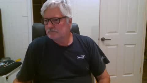 viper654321 online show from September 9, 7:41 am