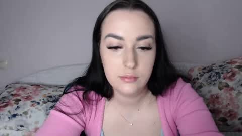Snapshot of vitalina_freedom chatting on February 20, 4:47 pm Vitalina online show from February 20, 4:47 pm