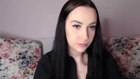 Snapshot of vitalina_freedom chatting on February 24, 3:09 pm Vitalina online show from February 24, 3:09 pm