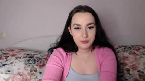 Snapshot of vitalina_freedom chatting on February 21, 5:53 pm Vitalina online show from February 21, 5:53 pm
