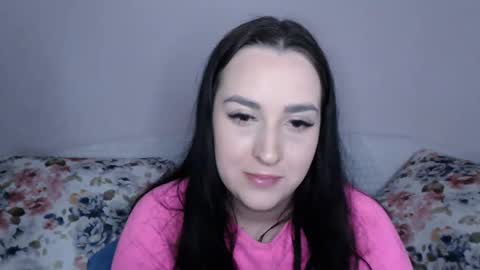 Snapshot of vitalina_freedom chatting on February 6, 4:14 pm Vitalina online show from February 6, 4:14 pm