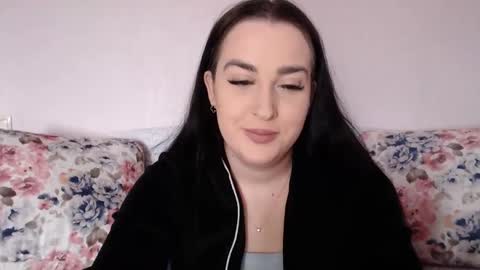 Snapshot of vitalina_freedom chatting on February 27, 10:11 am Vitalina online show from February 27, 10:11 am